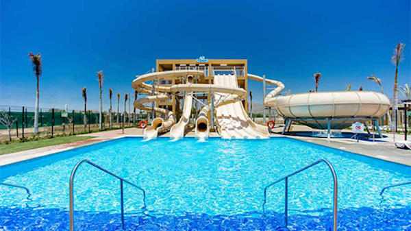 Blog: Splash Water World at Riu Santa Fe image