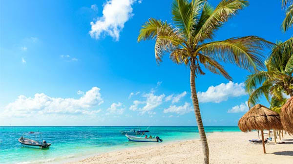 Blog : Relax on pristine beaches in Playa Mujeres image