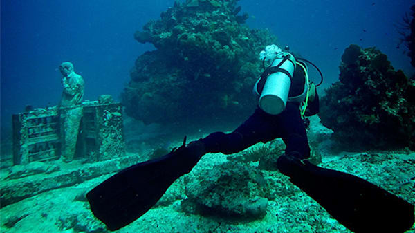 Blog: Snorkel above an underwater museum in Cancun image