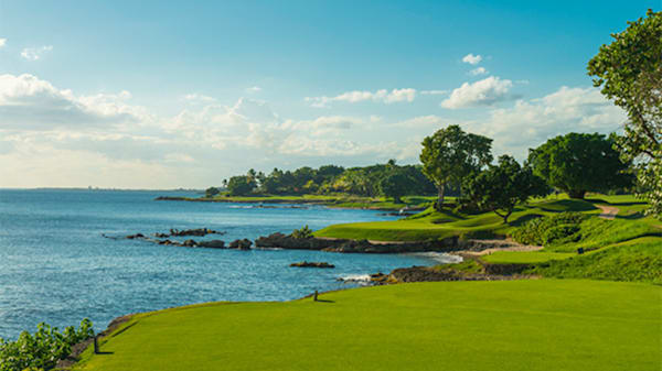 Blog : Tee off on celebrity-favourite golf courses in La Romana image