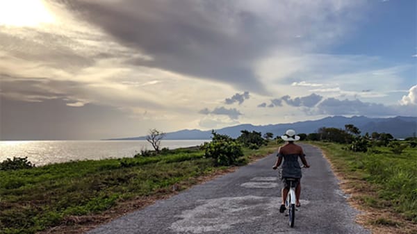 Blog: Burn over 500 calories on a tropical mountain bike ride image