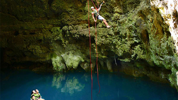 Blog: Burn close to 600 calories rappelling in the Mayan jungle image