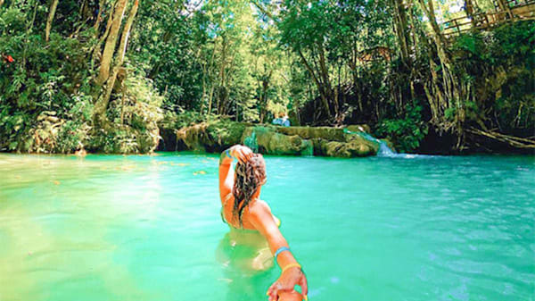 Blog : Hike through the lush jungle to picturesque Blue Hole image