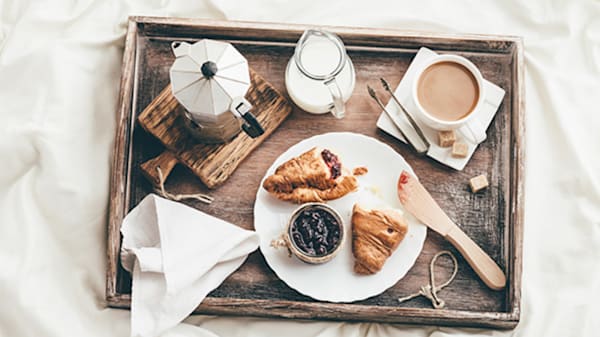 Blog: Have breakfast in bed image