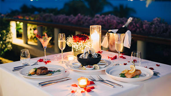 Blog : For the couple that loves a great meal image