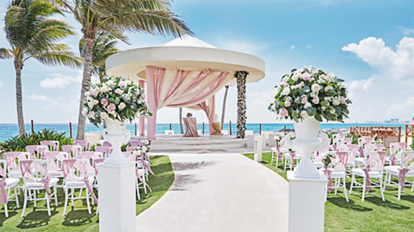 Blog: They have relationships with vendors and resorts image