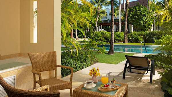 Blog: Stay steps from the pool in new swim-out suites image