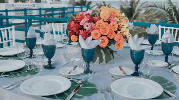 Blog: Palm leaf placemats image