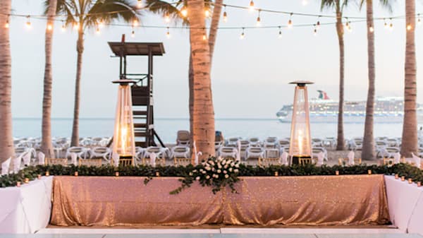 Blog: Pretty in shimmery pink image